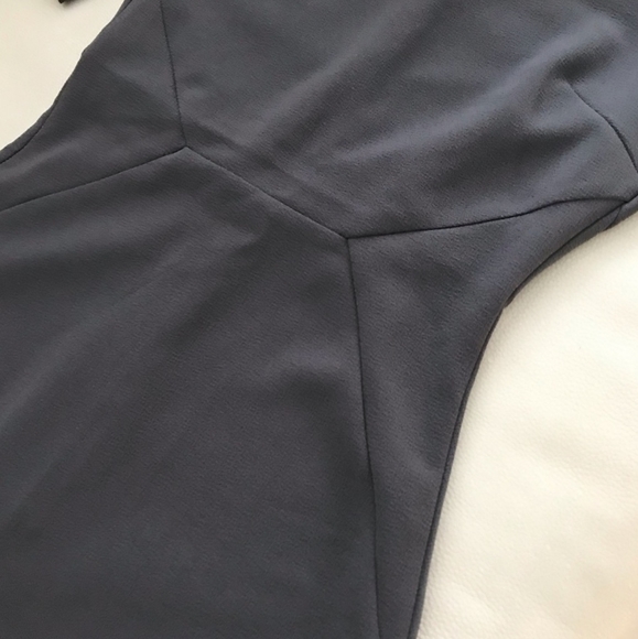 NWT gray crêpe dress // size 2 - Picture 2 of 4